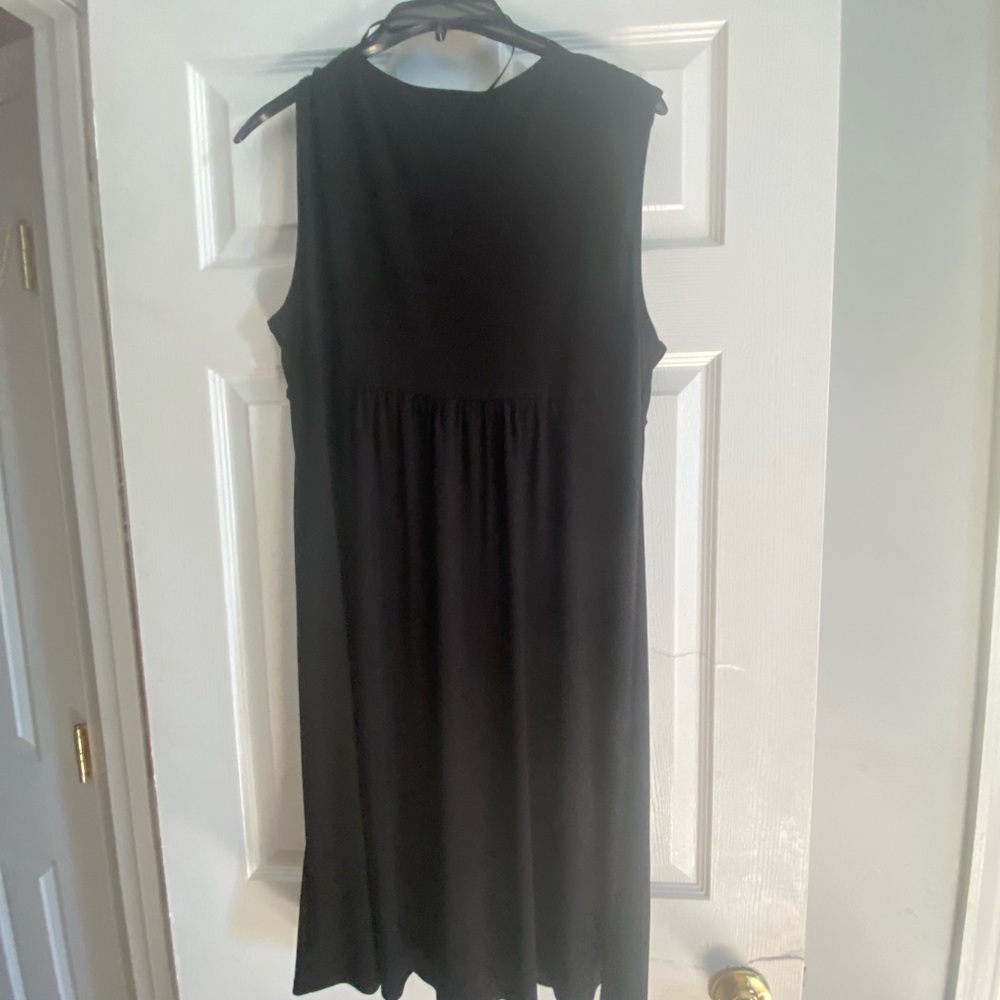 Scarlett Nite size 14 black dress